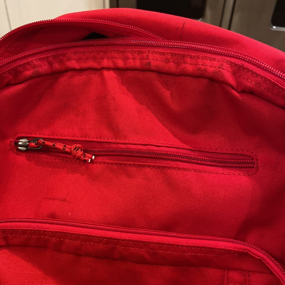 Red Columbia backpack - Picture 6 of 16